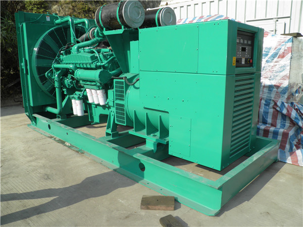 曲麻莱出租发电机-进口柴油发电机组与国产柴油发电机组的区别