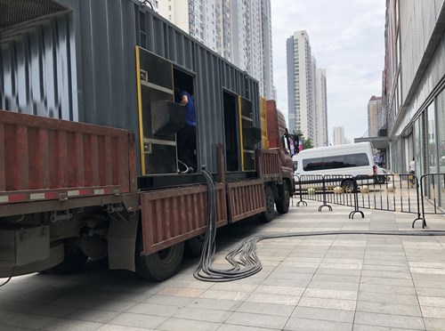 曲麻莱低温环境下，柴油发电机组电池充满电的具体时间受哪些因素影响？